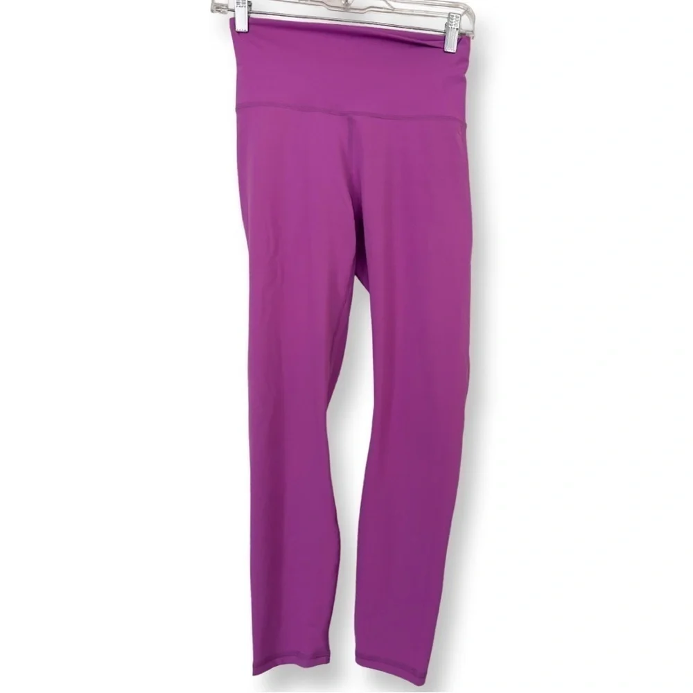 SOLD - Nwot fabletics PureLuxe Ultra High-Waisted 7/8 Legging size small - Picture 4 of 7